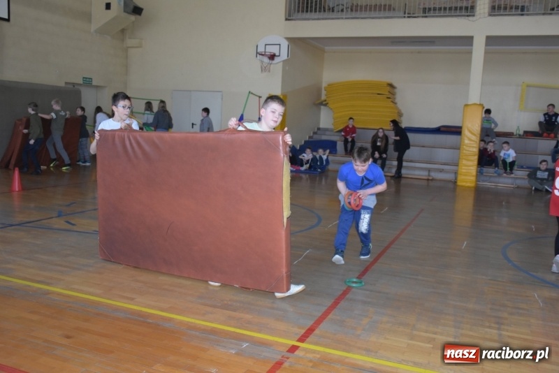 Zdjęcie w galerii na portalu naszraciborz.pl: Bieńkowice na szczycie. Gminny turniej gier i zabaw  wiadomości z regionu