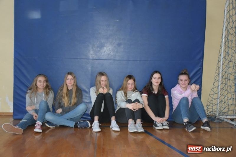 Zdjęcie w galerii na portalu naszraciborz.pl: Bieńkowice na szczycie. Gminny turniej gier i zabaw  wiadomości z regionu