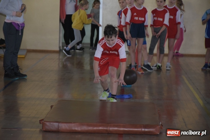 Zdjęcie w galerii na portalu naszraciborz.pl: Bieńkowice na szczycie. Gminny turniej gier i zabaw  wiadomości z regionu
