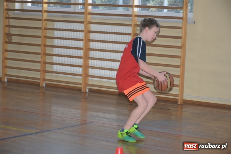 Zdjęcie w galerii na portalu naszraciborz.pl: Bieńkowice na szczycie. Gminny turniej gier i zabaw  wiadomości z regionu