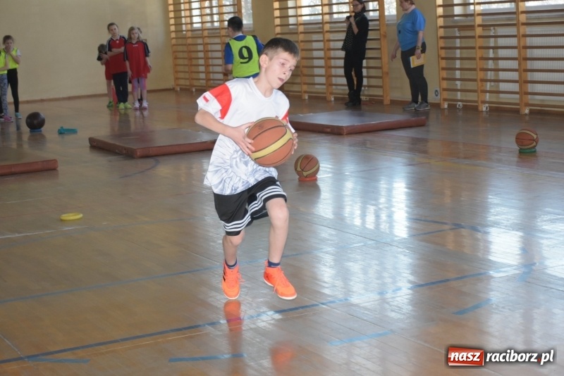 Zdjęcie w galerii na portalu naszraciborz.pl: Bieńkowice na szczycie. Gminny turniej gier i zabaw  wiadomości z regionu