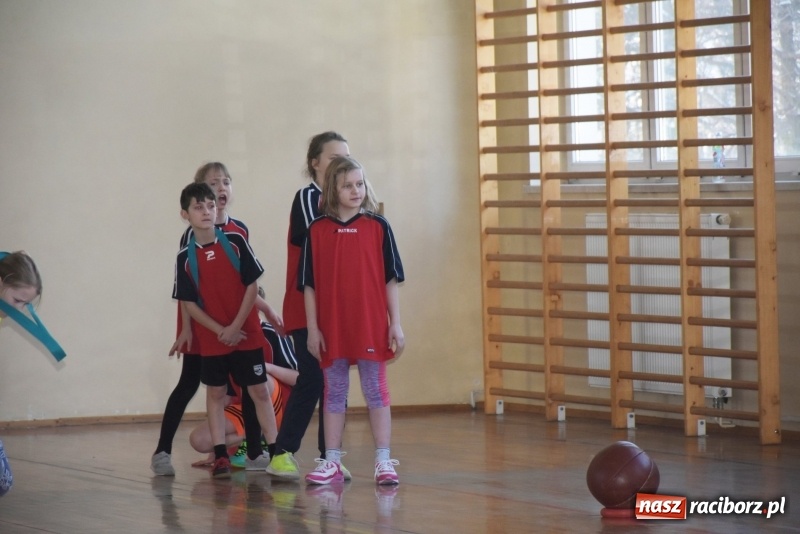 Zdjęcie w galerii na portalu naszraciborz.pl: Bieńkowice na szczycie. Gminny turniej gier i zabaw  wiadomości z regionu