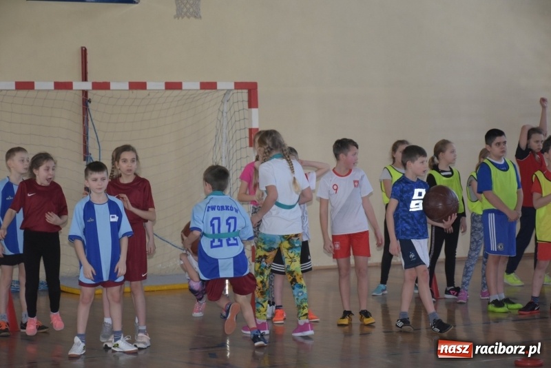 Zdjęcie w galerii na portalu naszraciborz.pl: Bieńkowice na szczycie. Gminny turniej gier i zabaw  wiadomości z regionu