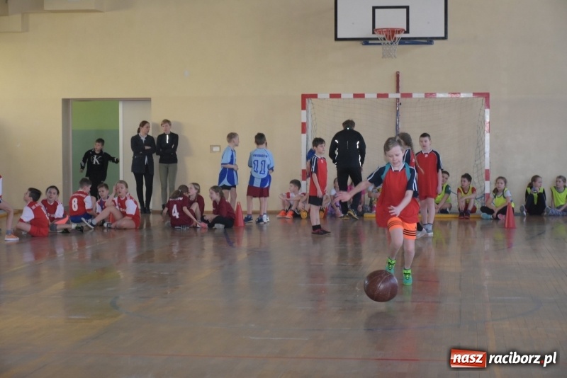 Zdjęcie w galerii na portalu naszraciborz.pl: Bieńkowice na szczycie. Gminny turniej gier i zabaw  wiadomości z regionu