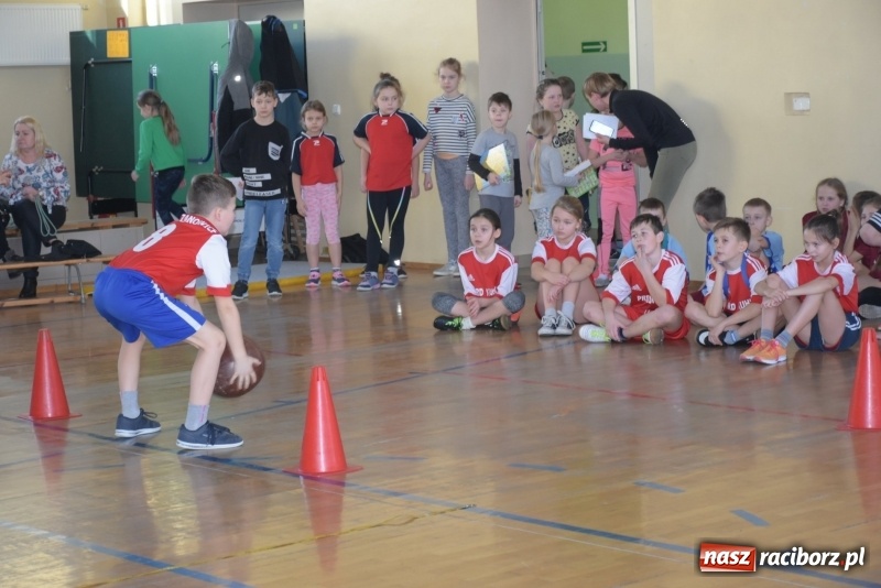 Zdjęcie w galerii na portalu naszraciborz.pl: Bieńkowice na szczycie. Gminny turniej gier i zabaw  wiadomości z regionu