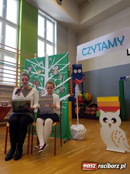 Zdjęcie w galerii na portalu naszraciborz.pl: Czytamy Dzieciom 2019. Małpka Gizela w Kobyli  wiadomości z regionu