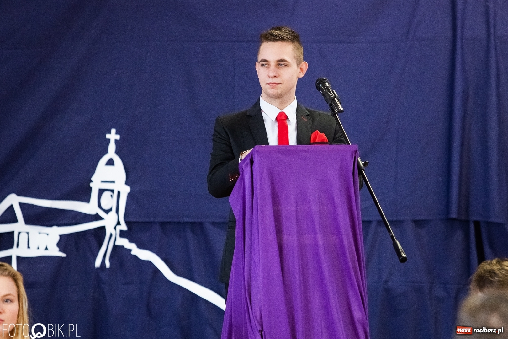 Zdjęcie w galerii na portalu naszraciborz.pl: Obchody święta patronki Zespołu Szkół Ekonomicznych Eufemii Raciborskiej  wiadomości z regionu