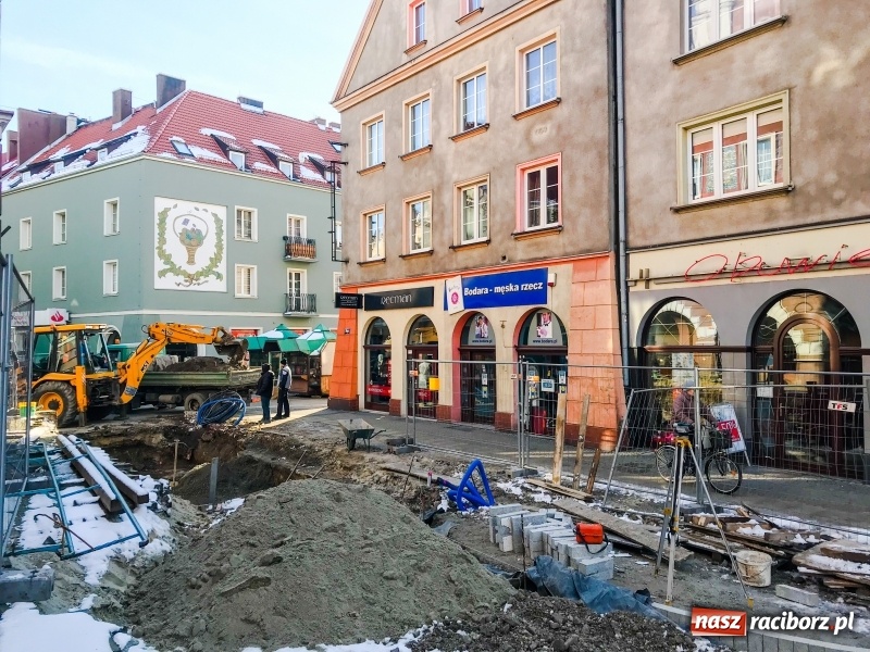 Zdjęcie w galerii na portalu naszraciborz.pl: Coraz bliżej końca przebudowy ulicy Długiej  wiadomości z regionu