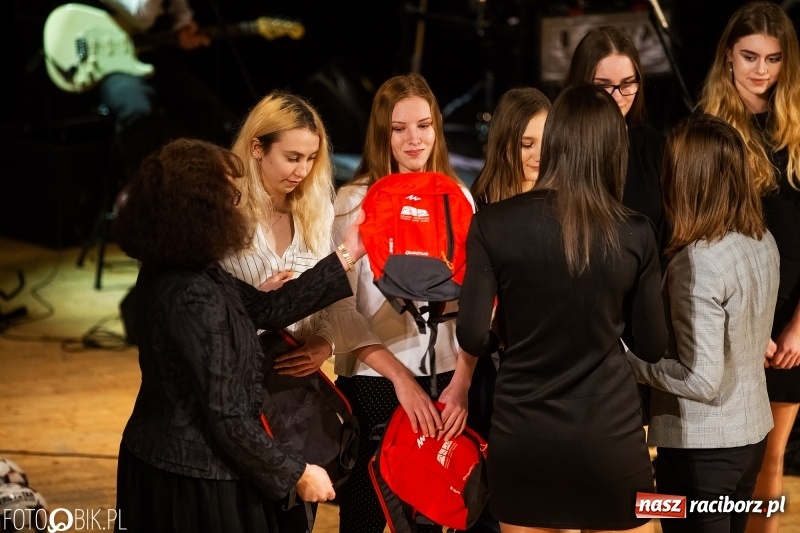 Zdjęcie w galerii na portalu naszraciborz.pl: Nagrody Starosty i Prezydenta dla sportowców, czyli XII Raciborska Gala Sportu w RCK wiadomości z regionu