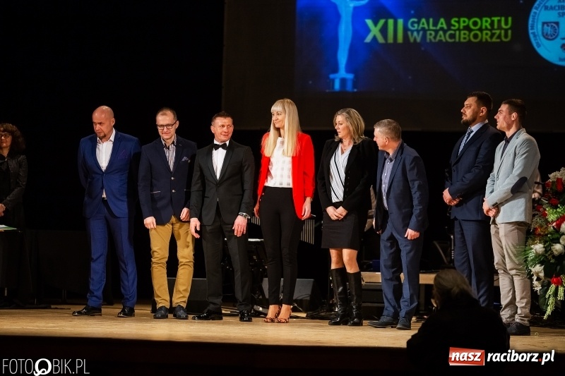 Zdjęcie w galerii na portalu naszraciborz.pl: Nagrody Starosty i Prezydenta dla sportowców, czyli XII Raciborska Gala Sportu w RCK wiadomości z regionu