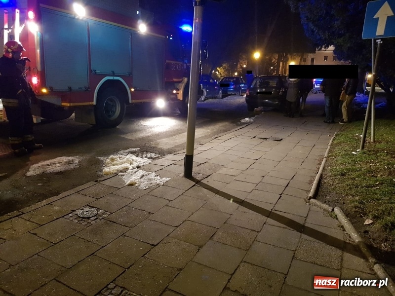 Zdjęcie w galerii na portalu naszraciborz.pl: Dwa markowe wozy zderzyły się na Rybnickiej FOTO  wiadomości z regionu