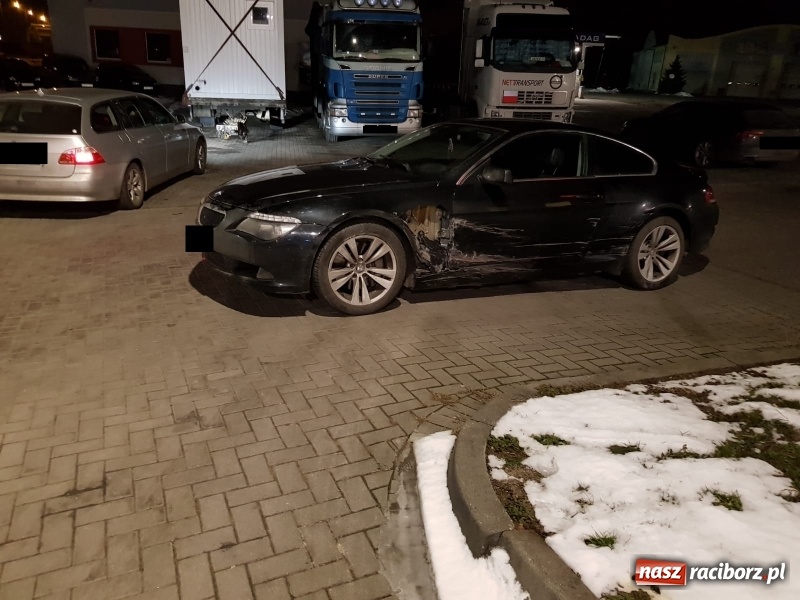 Zdjęcie w galerii na portalu naszraciborz.pl: Dwa markowe wozy zderzyły się na Rybnickiej FOTO  wiadomości z regionu