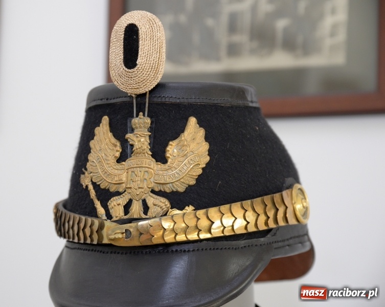 Zdjęcie w galerii na portalu naszraciborz.pl: Umundurowanie i pamiątki śląskich regimentów. Nowa wystawa czasowa w raciborskim Muzeum wiadomości z regionu