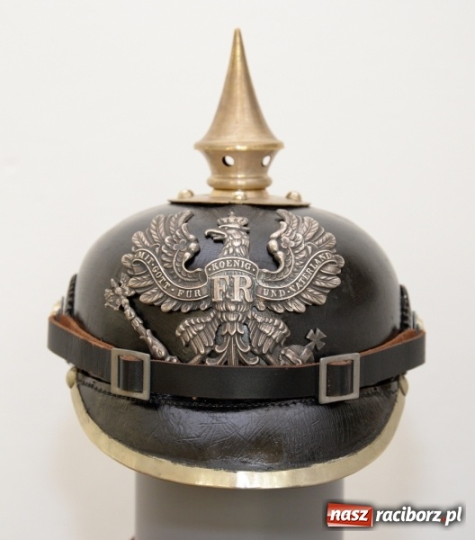 Zdjęcie w galerii na portalu naszraciborz.pl: Umundurowanie i pamiątki śląskich regimentów. Nowa wystawa czasowa w raciborskim Muzeum wiadomości z regionu