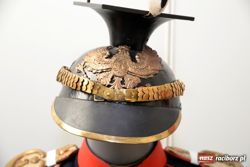 Zdjęcie w galerii na portalu naszraciborz.pl: Umundurowanie i pamiątki śląskich regimentów. Nowa wystawa czasowa w raciborskim Muzeum wiadomości z regionu