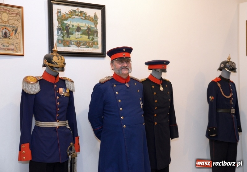 Zdjęcie w galerii na portalu naszraciborz.pl: Umundurowanie i pamiątki śląskich regimentów. Nowa wystawa czasowa w raciborskim Muzeum wiadomości z regionu