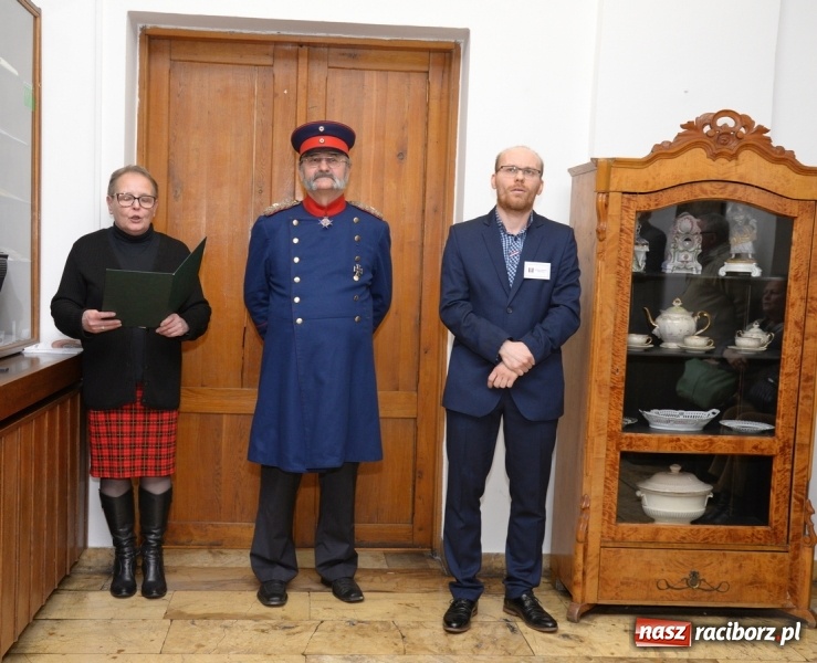 Zdjęcie w galerii na portalu naszraciborz.pl: Umundurowanie i pamiątki śląskich regimentów. Nowa wystawa czasowa w raciborskim Muzeum wiadomości z regionu