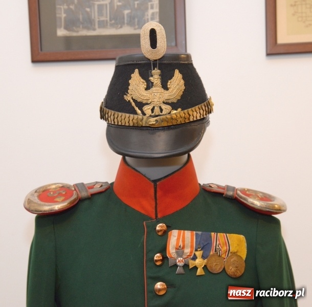 Zdjęcie w galerii na portalu naszraciborz.pl: Umundurowanie i pamiątki śląskich regimentów. Nowa wystawa czasowa w raciborskim Muzeum wiadomości z regionu