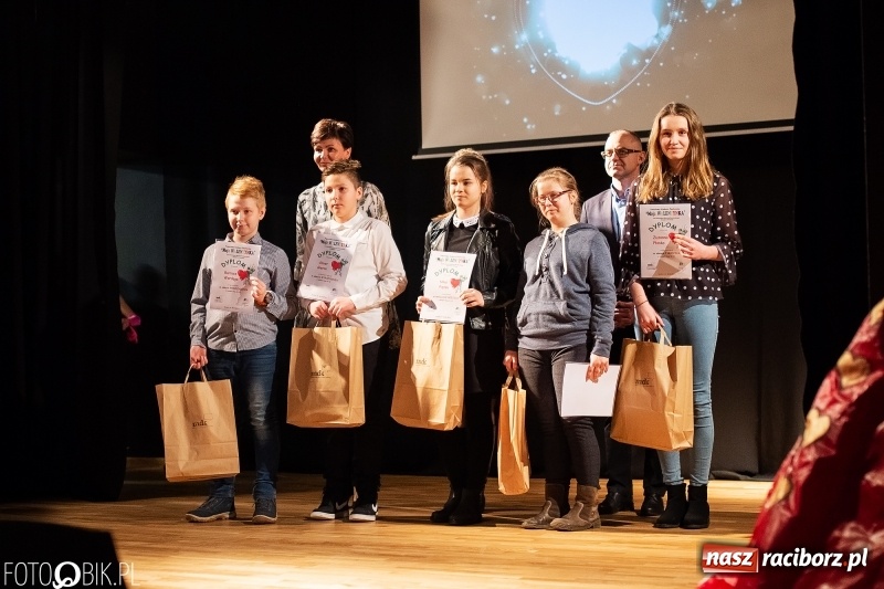 Zdjęcie w galerii na portalu naszraciborz.pl: Rozstrzygnięcie Powiatowego Konkursu Plastycznego Moja Walentynka wiadomości z regionu