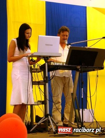 Zdjęcie w galerii na portalu naszraciborz.pl: Krwiodawcy bawili się w Szymocicach wiadomości z regionu