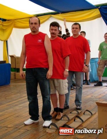 Zdjęcie w galerii na portalu naszraciborz.pl: Krwiodawcy bawili się w Szymocicach wiadomości z regionu