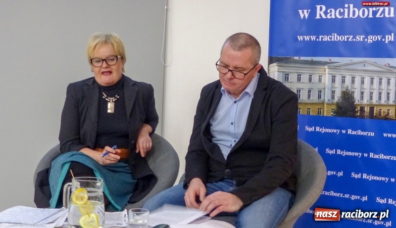 Zdjęcie w galerii na portalu naszraciborz.pl: Mam prawo do… Ruszył nowy cykl spotkań w raciborskiej bibliotece  wiadomości z regionu