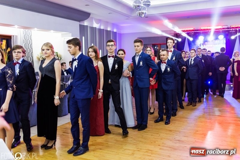 Zdjęcie w galerii na portalu naszraciborz.pl: Mechanik kończy tegoroczne studniówki  wiadomości z regionu