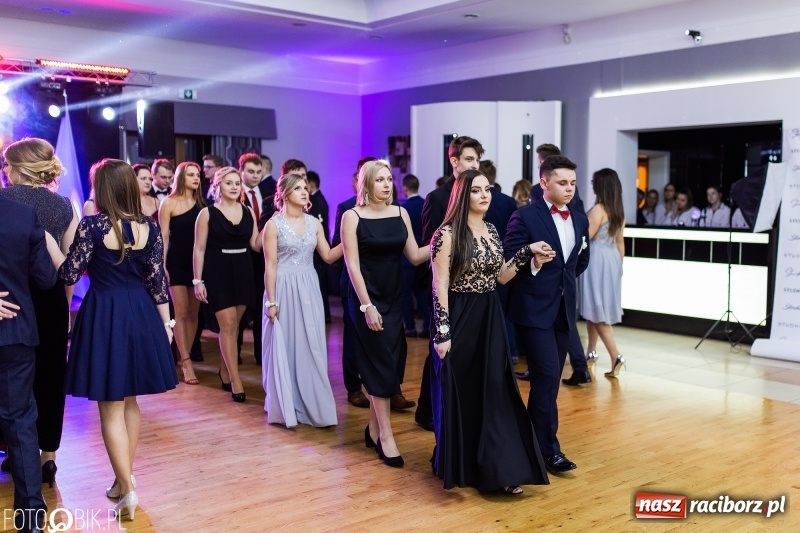 Zdjęcie w galerii na portalu naszraciborz.pl: Mechanik kończy tegoroczne studniówki  wiadomości z regionu