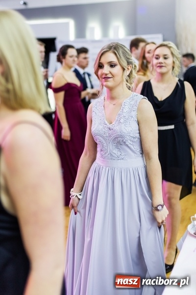 Zdjęcie w galerii na portalu naszraciborz.pl: Mechanik kończy tegoroczne studniówki  wiadomości z regionu