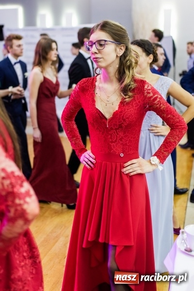 Zdjęcie w galerii na portalu naszraciborz.pl: Mechanik kończy tegoroczne studniówki  wiadomości z regionu