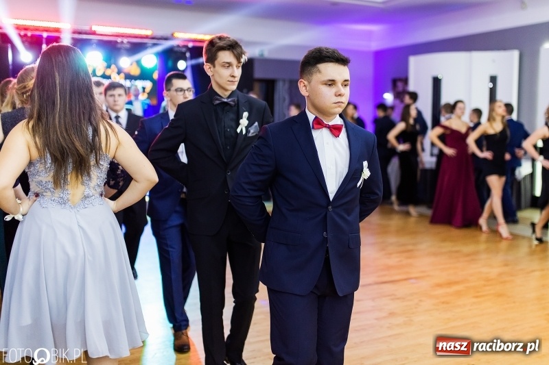 Zdjęcie w galerii na portalu naszraciborz.pl: Mechanik kończy tegoroczne studniówki  wiadomości z regionu