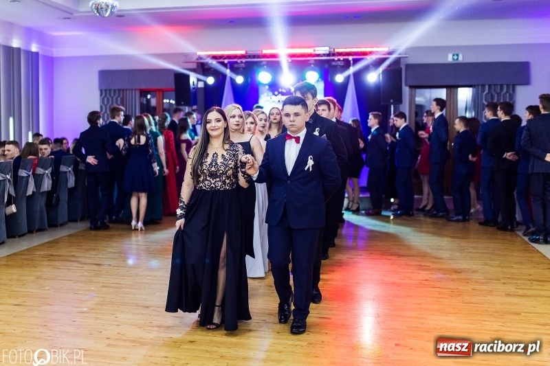 Zdjęcie w galerii na portalu naszraciborz.pl: Mechanik kończy tegoroczne studniówki  wiadomości z regionu