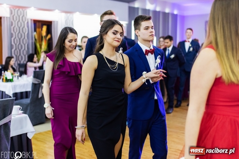 Zdjęcie w galerii na portalu naszraciborz.pl: Mechanik kończy tegoroczne studniówki  wiadomości z regionu