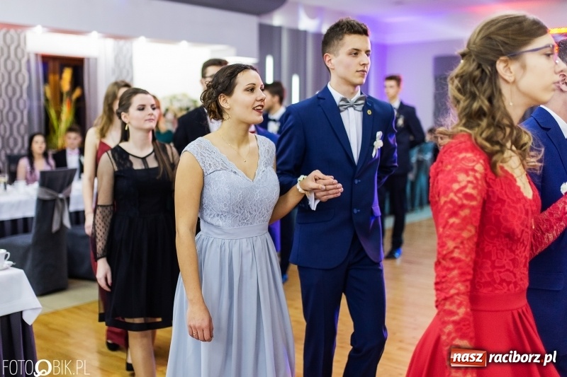 Zdjęcie w galerii na portalu naszraciborz.pl: Mechanik kończy tegoroczne studniówki  wiadomości z regionu