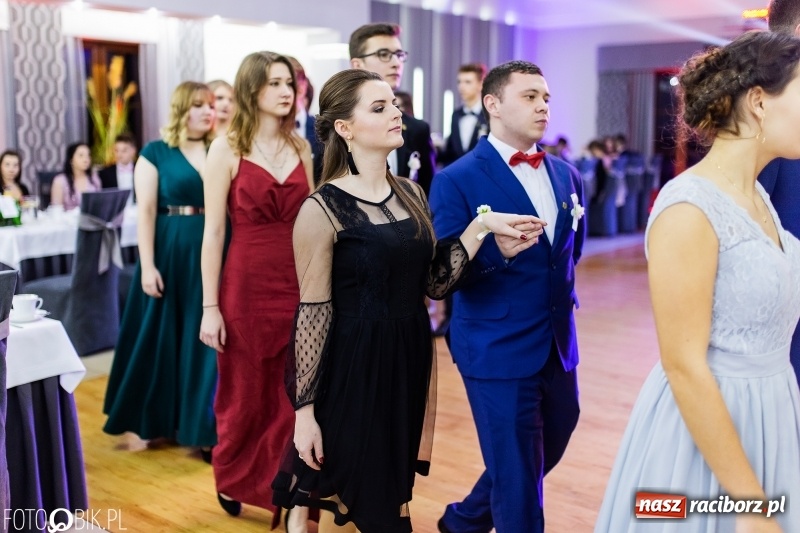 Zdjęcie w galerii na portalu naszraciborz.pl: Mechanik kończy tegoroczne studniówki  wiadomości z regionu