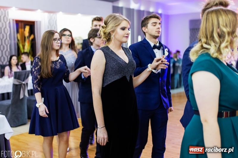 Zdjęcie w galerii na portalu naszraciborz.pl: Mechanik kończy tegoroczne studniówki  wiadomości z regionu