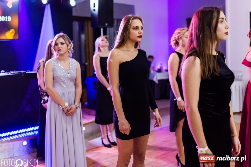 Zdjęcie w galerii na portalu naszraciborz.pl: Mechanik kończy tegoroczne studniówki  wiadomości z regionu