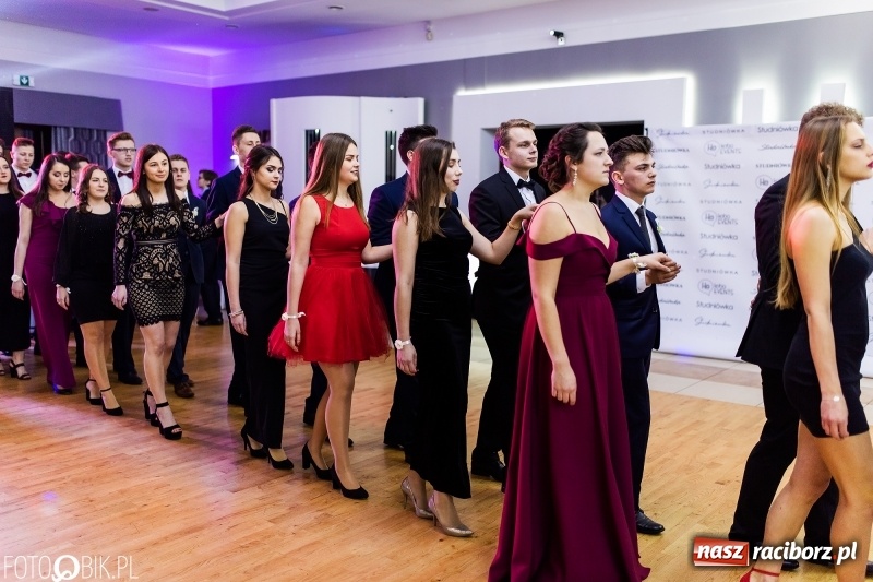 Zdjęcie w galerii na portalu naszraciborz.pl: Mechanik kończy tegoroczne studniówki  wiadomości z regionu