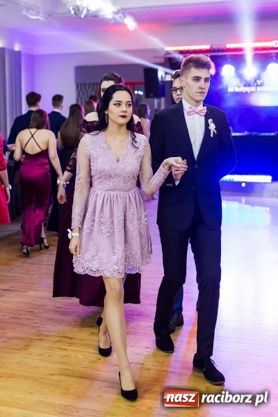 Zdjęcie w galerii na portalu naszraciborz.pl: Mechanik kończy tegoroczne studniówki  wiadomości z regionu