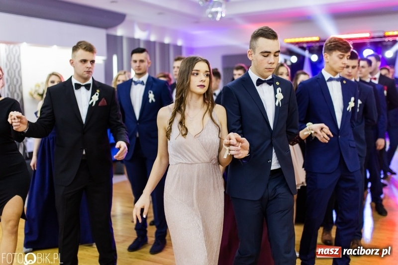 Zdjęcie w galerii na portalu naszraciborz.pl: Mechanik kończy tegoroczne studniówki  wiadomości z regionu