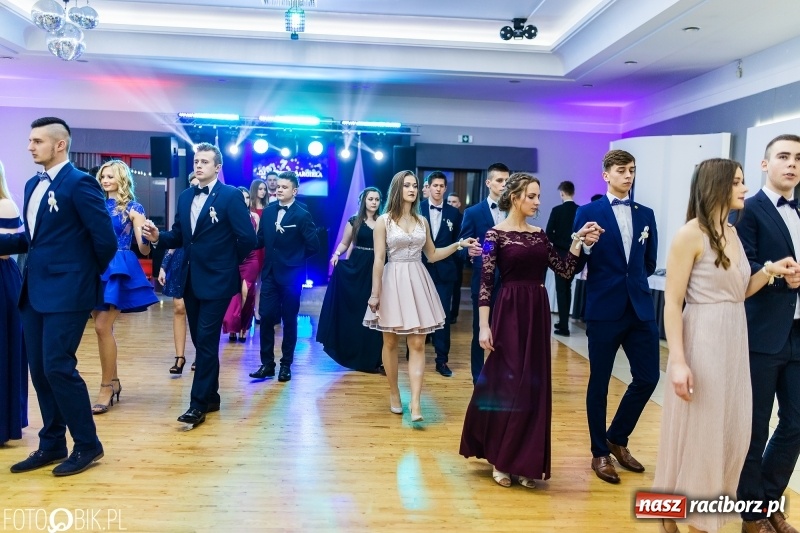 Zdjęcie w galerii na portalu naszraciborz.pl: Mechanik kończy tegoroczne studniówki  wiadomości z regionu