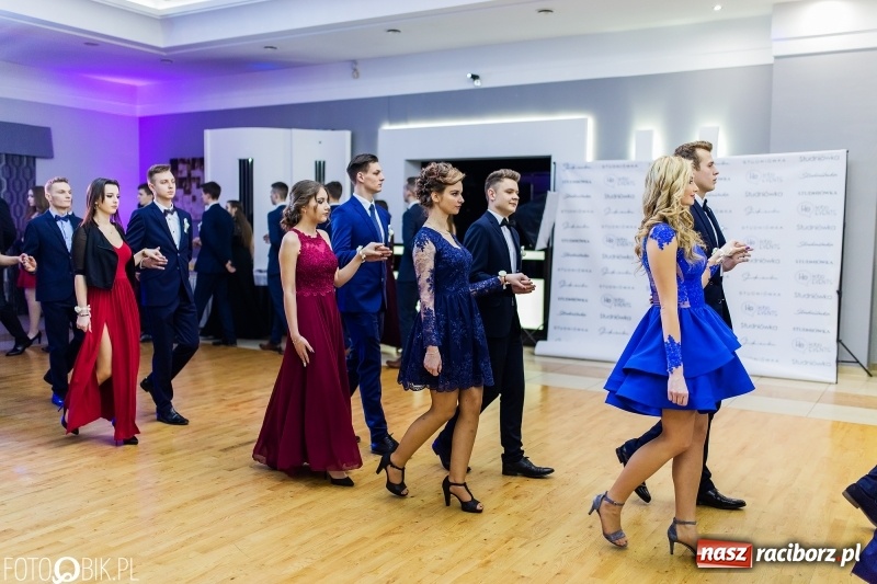 Zdjęcie w galerii na portalu naszraciborz.pl: Mechanik kończy tegoroczne studniówki  wiadomości z regionu