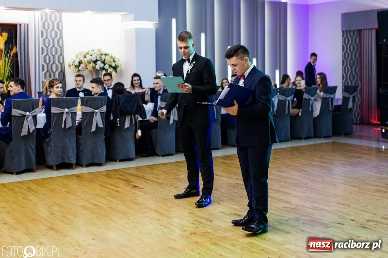 Zdjęcie w galerii na portalu naszraciborz.pl: Mechanik kończy tegoroczne studniówki  wiadomości z regionu