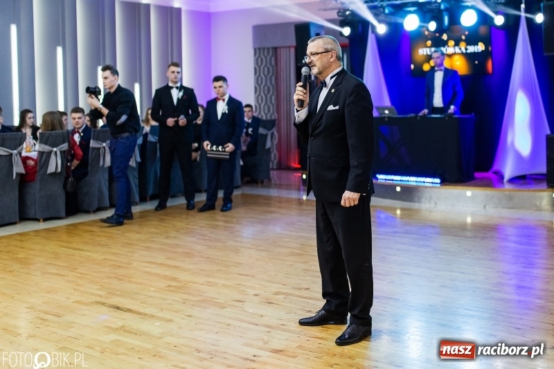 Zdjęcie w galerii na portalu naszraciborz.pl: Mechanik kończy tegoroczne studniówki  wiadomości z regionu