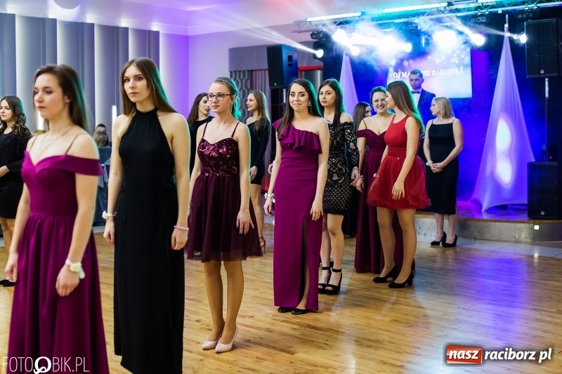 Zdjęcie w galerii na portalu naszraciborz.pl: Mechanik kończy tegoroczne studniówki  wiadomości z regionu