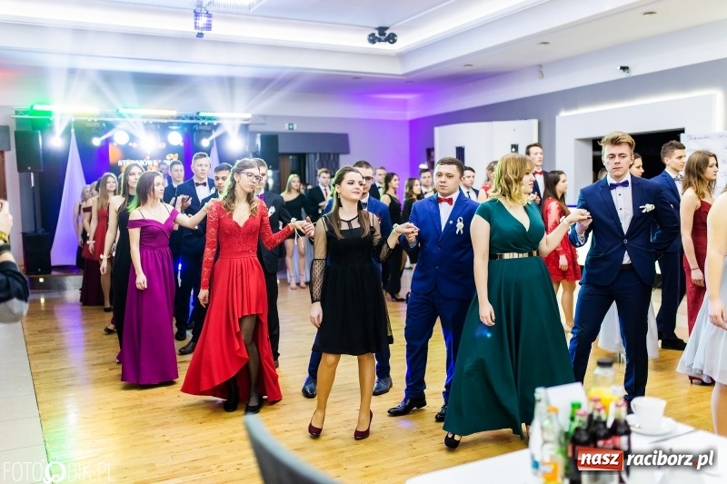 Zdjęcie w galerii na portalu naszraciborz.pl: Mechanik kończy tegoroczne studniówki  wiadomości z regionu