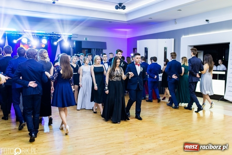 Zdjęcie w galerii na portalu naszraciborz.pl: Mechanik kończy tegoroczne studniówki  wiadomości z regionu