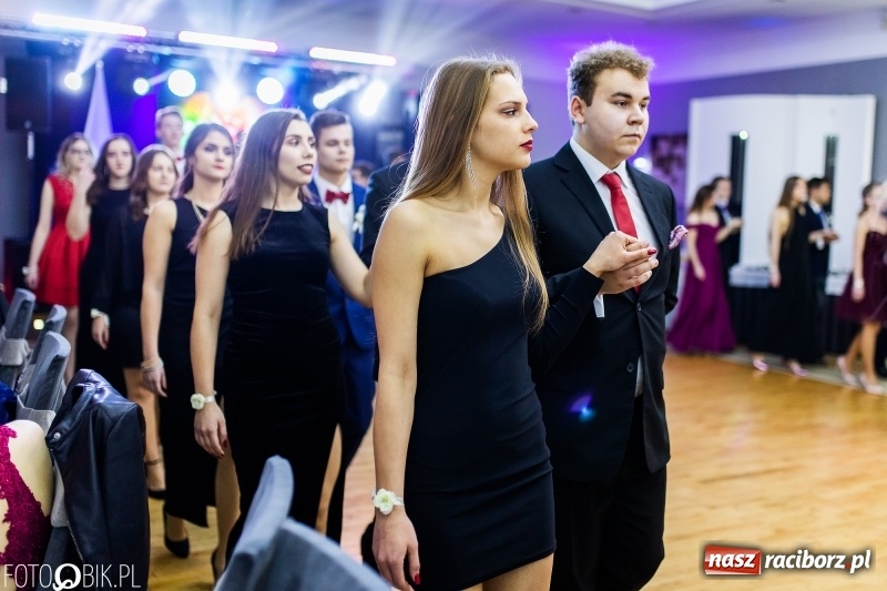 Zdjęcie w galerii na portalu naszraciborz.pl: Mechanik kończy tegoroczne studniówki  wiadomości z regionu