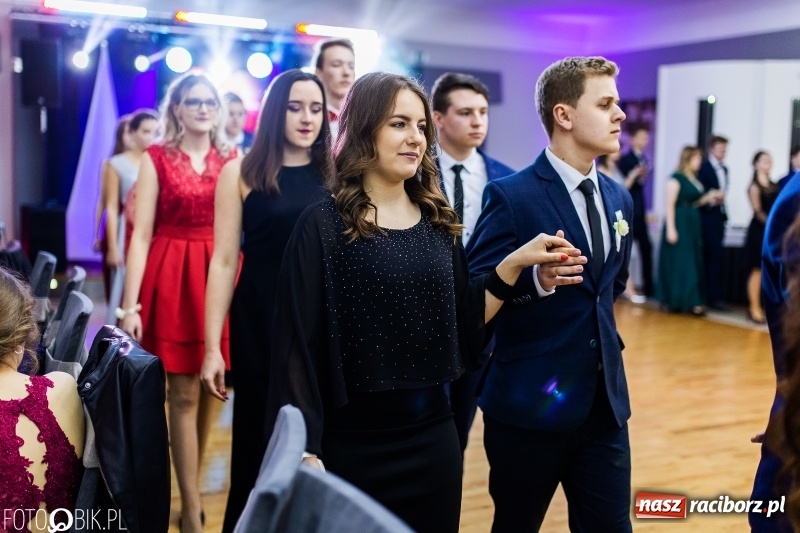 Zdjęcie w galerii na portalu naszraciborz.pl: Mechanik kończy tegoroczne studniówki  wiadomości z regionu