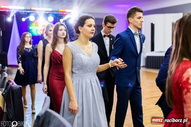 Zdjęcie w galerii na portalu naszraciborz.pl: Mechanik kończy tegoroczne studniówki  wiadomości z regionu